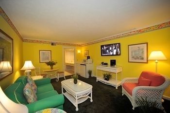Lilac Tree Suites Макино Экстерьер фото